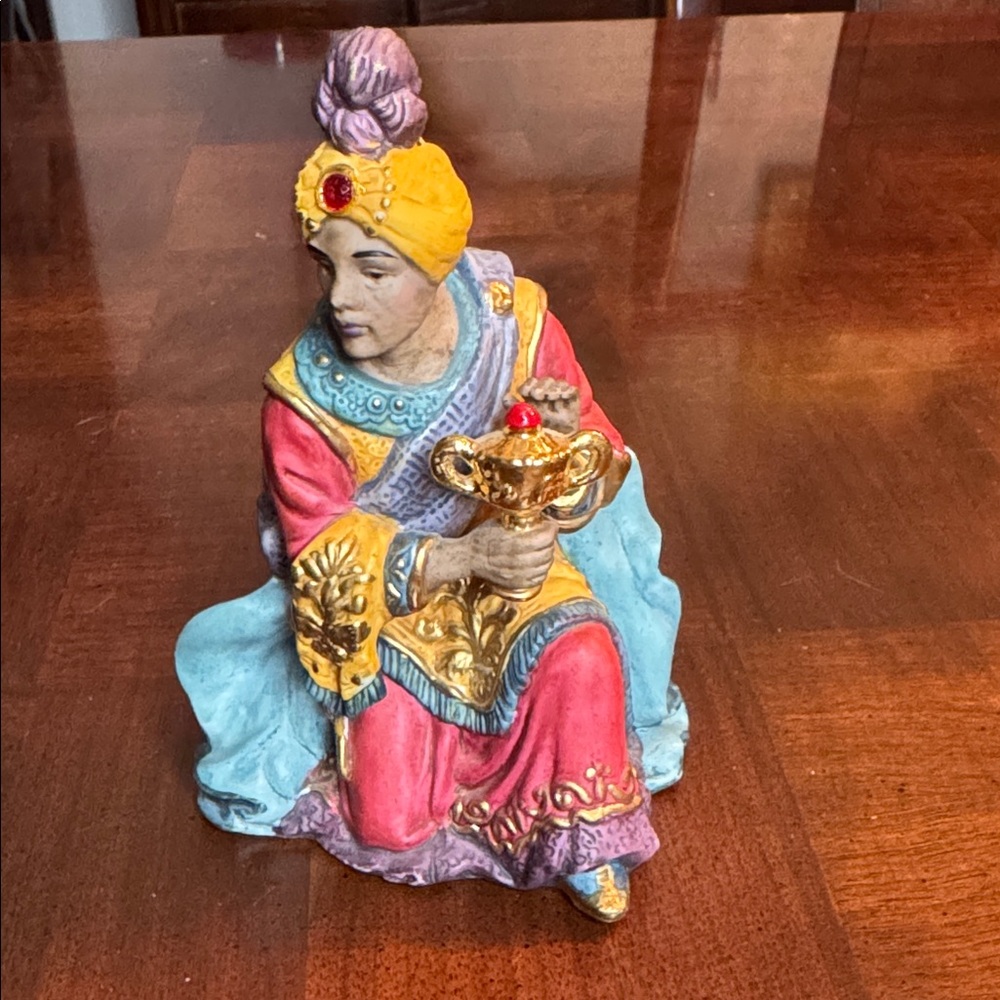 Kirkland Costco Kneeling Wise Man Nativity Scene 18366 Replacement Piece Creche